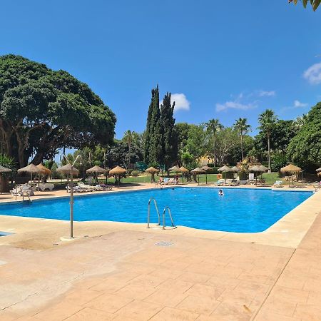 Iris Del Mar Apartment Беналмадена Екстериор снимка